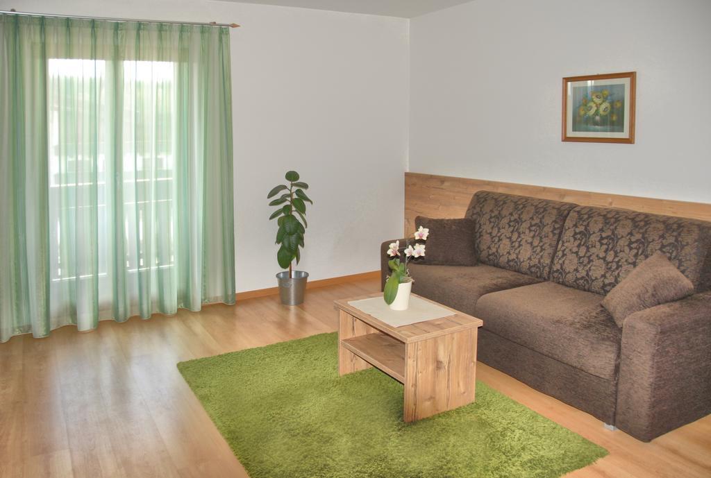 Niedermairhof Villa Falzes Bilik gambar